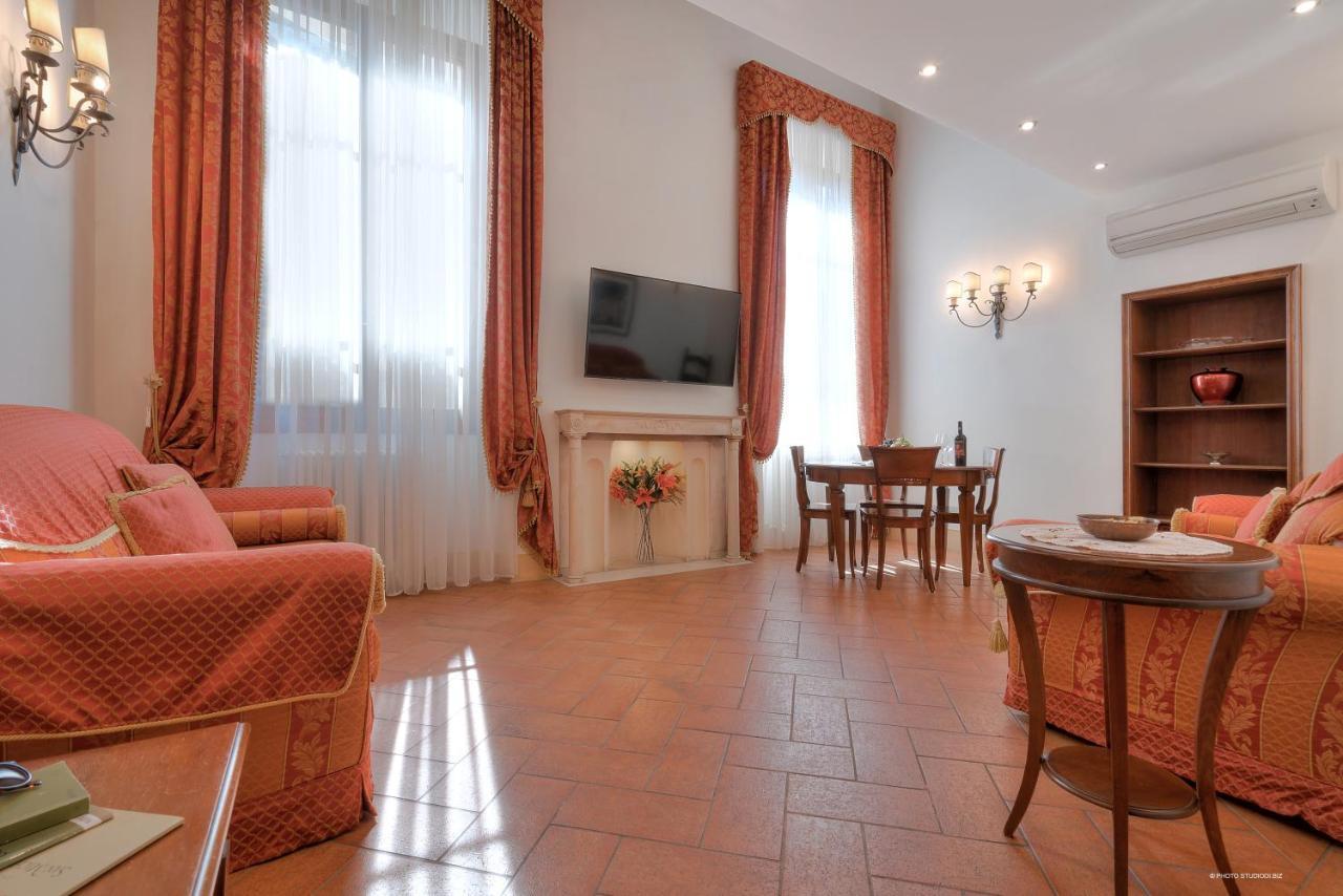 Apart-hotel First Of Florença