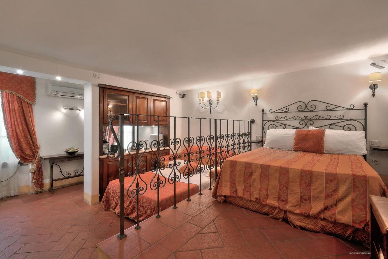 Apart-hotel First Of 3*
